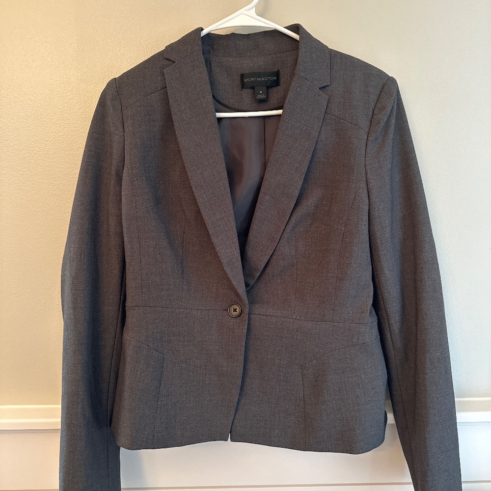 Worthington charcoal grey suit set
